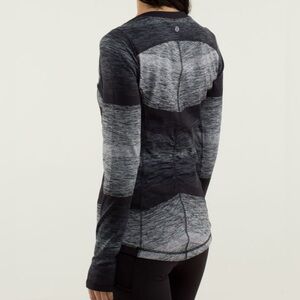 Lululemon Base Runner Long Sleeve Universal Stripe Black/Black Size Large